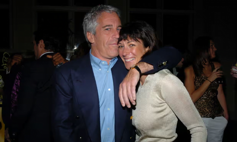 Jeffrey Epstein and Ghislaine Maxwell in March 2005